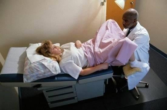 小周|生娃遇男医生接生是啥感觉?孕妈袒露心声:隔着屏幕都尴尬