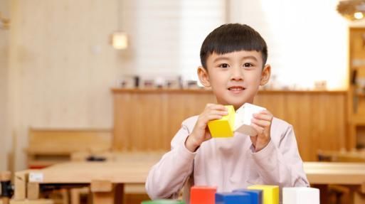 长高|10岁男孩身高已有1.55米,儿科医生:爱吃这个很棒,家长多学学