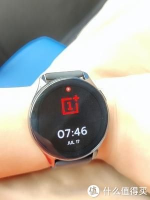 手表|体验一个月，一加智能手表OnePlus watch到底值不值得购买