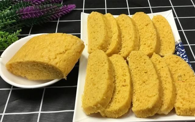 蛋糕|一碗玉米面,2个鸡蛋,做个比蛋糕还好吃的发糕,从此爱上吃粗粮