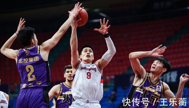 上海队|CBA快讯:新疆22分大胜辽宁,深圳双杀上海,北控双加时力克广州