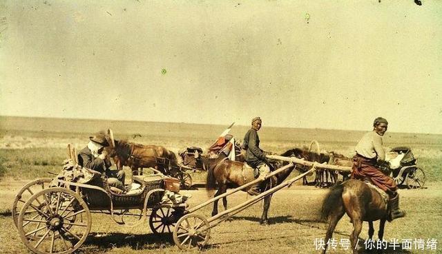人物|罕见清末蒙古上色老照片,人物面部表情呆滞,最后一张很特殊!