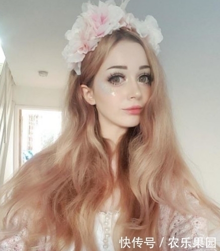 女神|妹子酷爱化妆,日日将自己打扮成芭比娃娃,卸妆后被赞女神