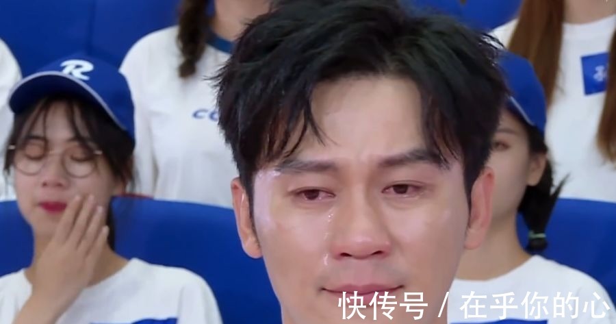 周震南|男艺人染发不能上电视看到跑男周震南的解决方法,过于机智了!