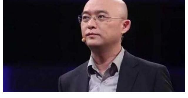 非诚勿扰：300斤男嘉宾相亲被灭灯，公布自己年薪后，成功牵手女神