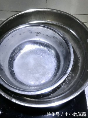 “凉皮”的懒人做法,其实很简单,筋道爽滑,好吃还不上火