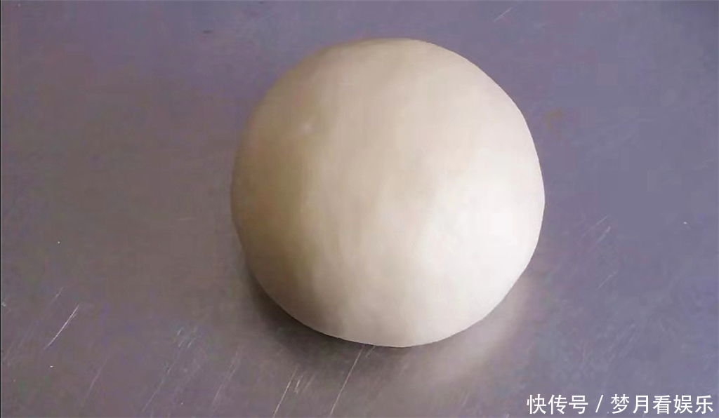 紫薯|想吃蛋黄酥不用出去买,教你在家做,简单易学,咬一口满嘴香