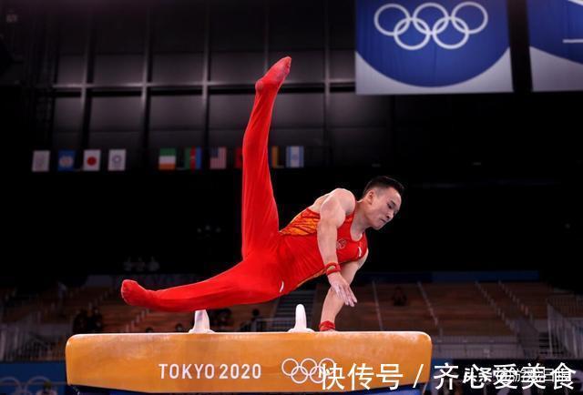 日本裁判得罪游戲圈，霸道總裁大怒，連夜給肖若騰立冠軍碑