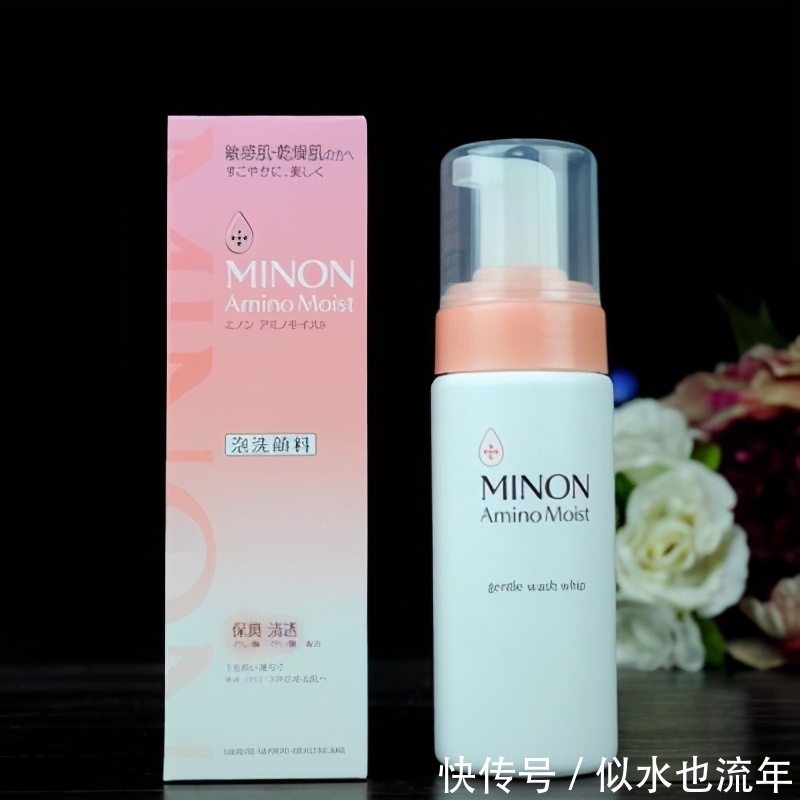 深层控油补水洗面奶推荐：有效清除污垢，平衡油脂，让肌肤健康