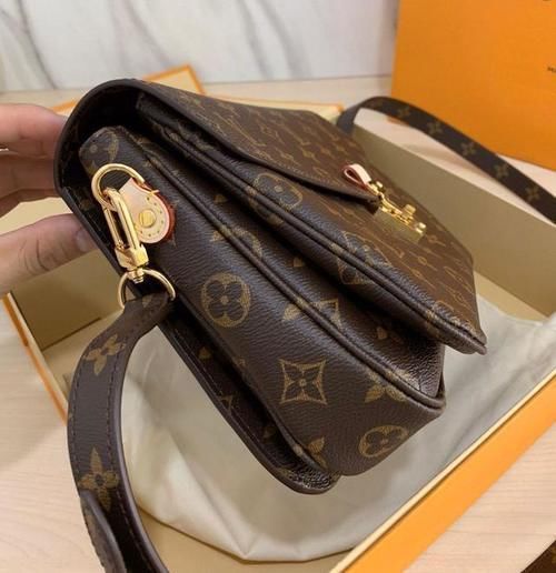 托特包|5款当红经典老花lv包,托特包、水桶包、小圆饼,你喜欢哪个