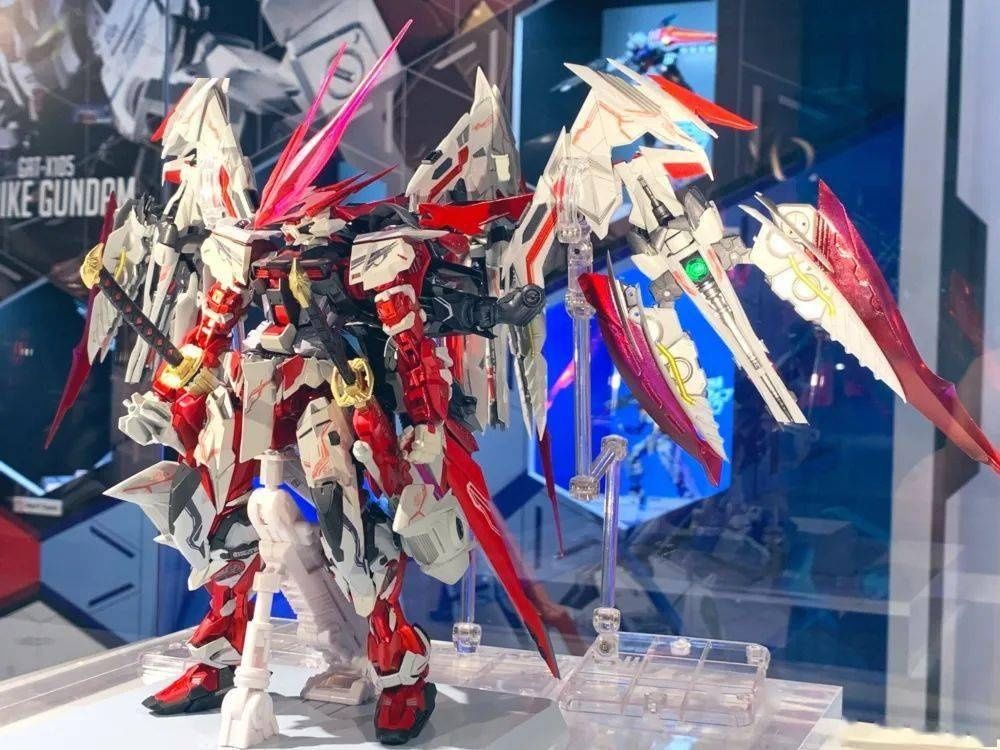 实物|新品：METALBUILD 异端红龙展出实物