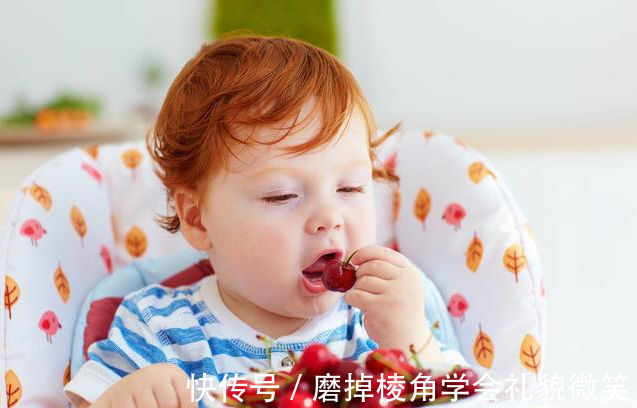 老人|宝妈怒斥孩子白眼狼，本想炫耀辛苦，却被孩子一句话问得无言以对