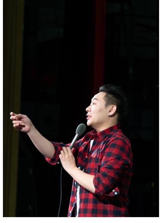 脱口秀|严值高脱口秀“惊艳”北展,鲤鱼跳龙门?