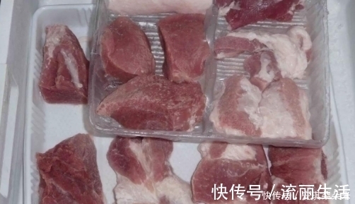 姜清|冰箱中的冻肉,不要用水泡着解冻,教你几招,解冻后还和鲜肉一样