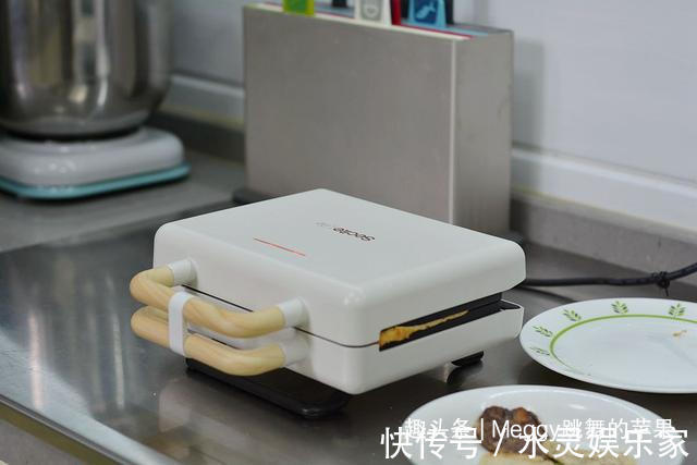 2分钟轻松搞定酱牛肉三明治,比肉夹馍还抢手,连老妈都爱吃