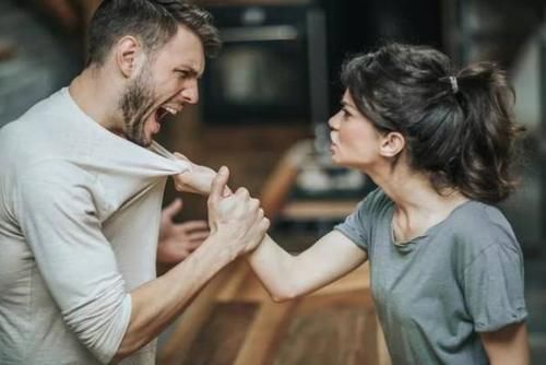 神经元|为什么更年期女性容易失眠？或与缺乏1种营养素有关，不妨多补充