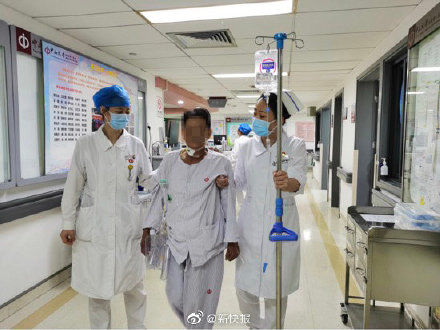 阿姨|阿姨误吞鱼骨险丧命 “土方法”处理要不得!