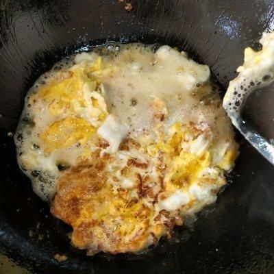 #暖冬酱在手，嗨吃部队锅#hin下饭的辣酱肉沫荷包蛋炒粉条