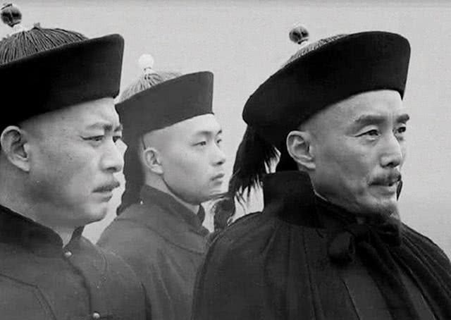 评价|甲午海战惨败,丁汝昌自杀殉国,为何清政府十多年都不安葬他?