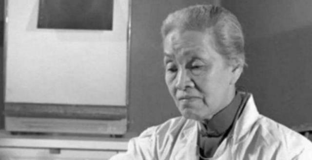 她一生未婚,没有一儿一女,为何被称为“中国最伟大的母亲”