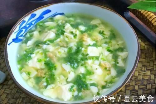 天冷了，豆腐和它是绝配，简单煮一煮，营养极高，补钙长个头