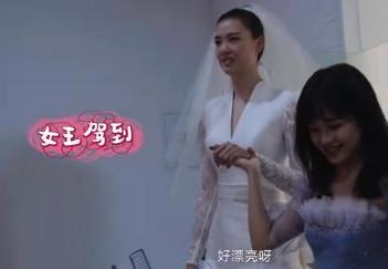 郎平|女排第一美女即将大婚!提前穿“婚纱”,婆婆似董明珠,家缠万贯