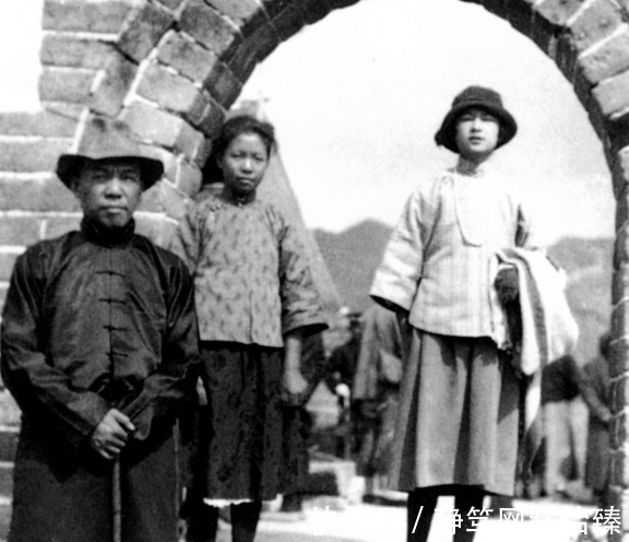 少女时代!说林徽因不漂亮的,肯定是没有看过这些照片