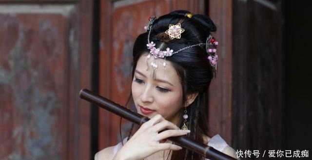 一首《金缕衣》,有人说是让人珍惜时光,有人说还有另两种解释!