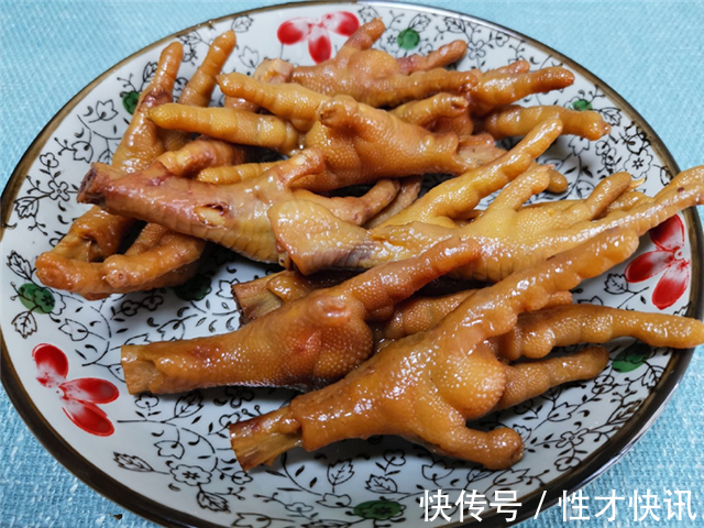 第一次陪男友回家，准婆婆特意下厨招待，上桌后公婆却要出去吃！