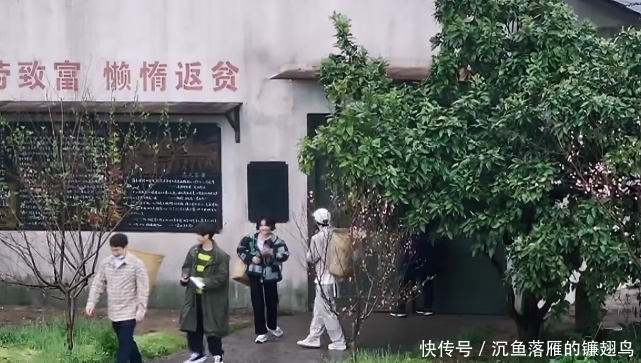 《向往5》黄磊偷人东西,看被发现时咋归还的?素质真装不出来