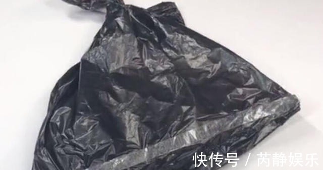 家里满地头发太难扫？试试这个超省事的方法，一根头发都见不到！