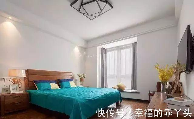 房子|朋友家的房子,一进大门客厅就这么漂亮,以后房子也要这么装