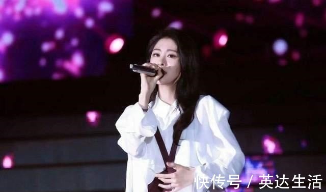 她是《中國好聲音》冠軍中最火的一位，31歲成視圈最搶手的女人