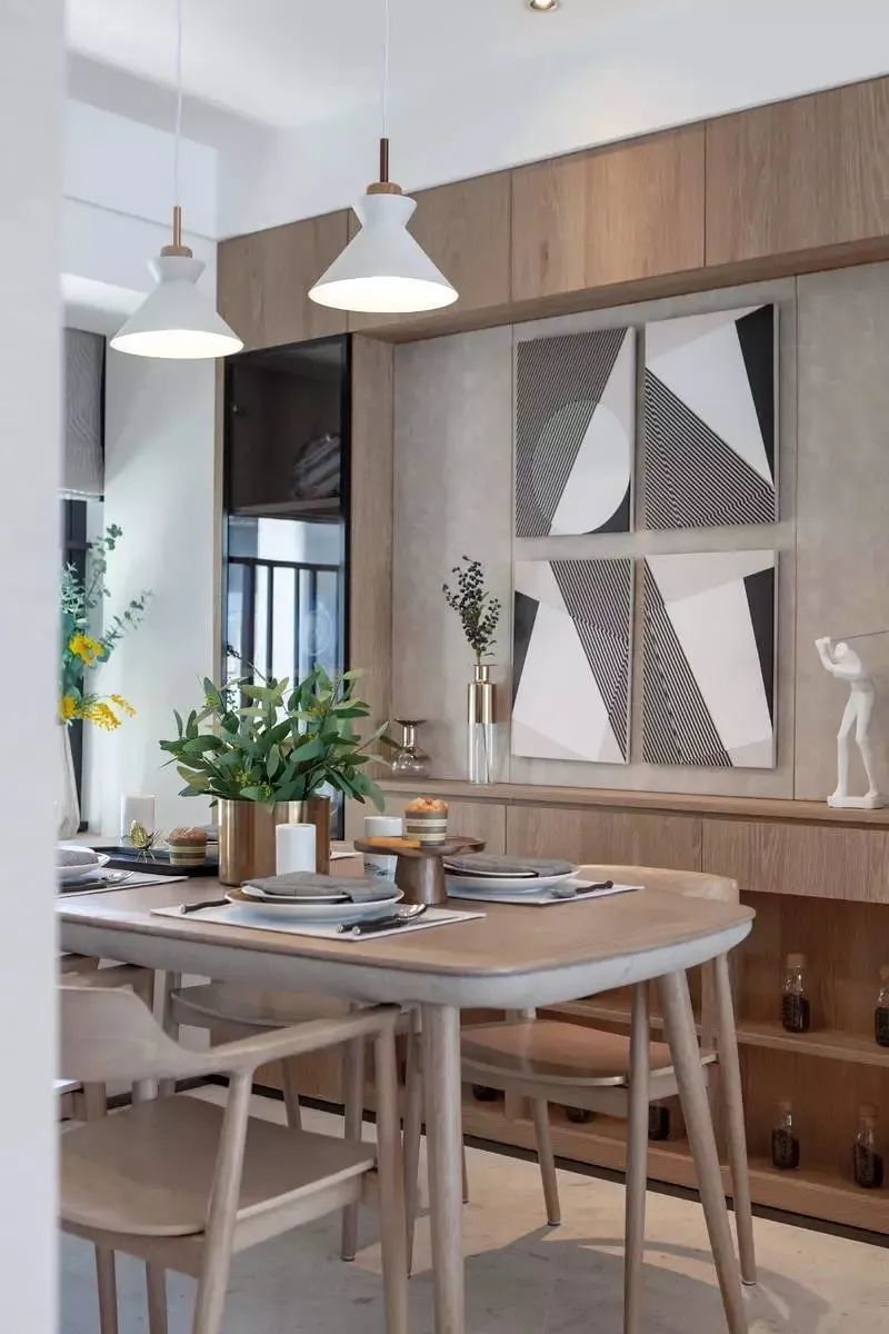 挂画|81㎡现代简约,朴素温馨小三房,简洁优雅好舒畅