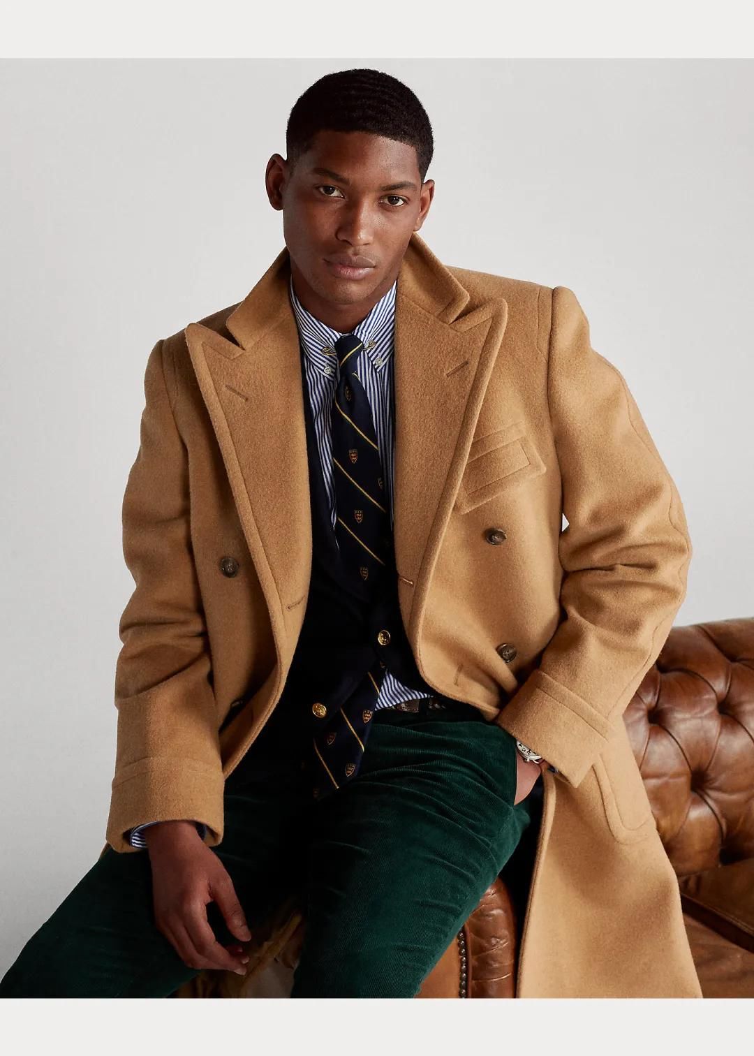 经典|想当名优雅的冬日绅士，首先得备上一款经典大衣