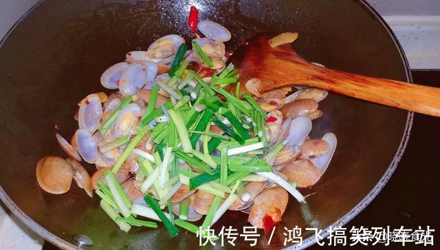 好吃|香辣花甲,只有在家自己做着吃才放心,好吃又实惠,10元炒一大盘