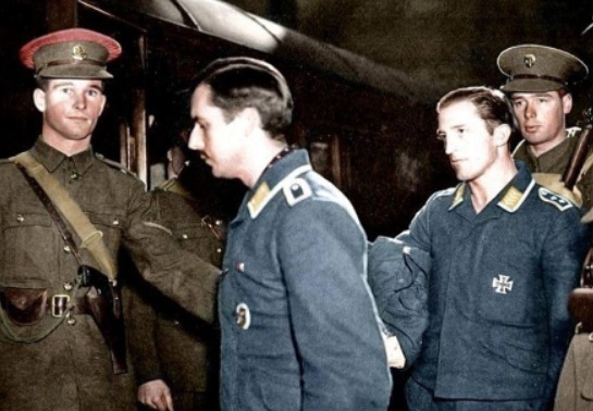 莫斯科|二战结束前夕，6万被俘德军莫斯科游街，为何引发全城高度恐慌？