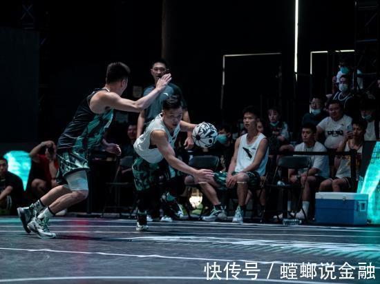 安踏|与年轻人的“要疯”五年，安踏如何保持新鲜感与吸引力？