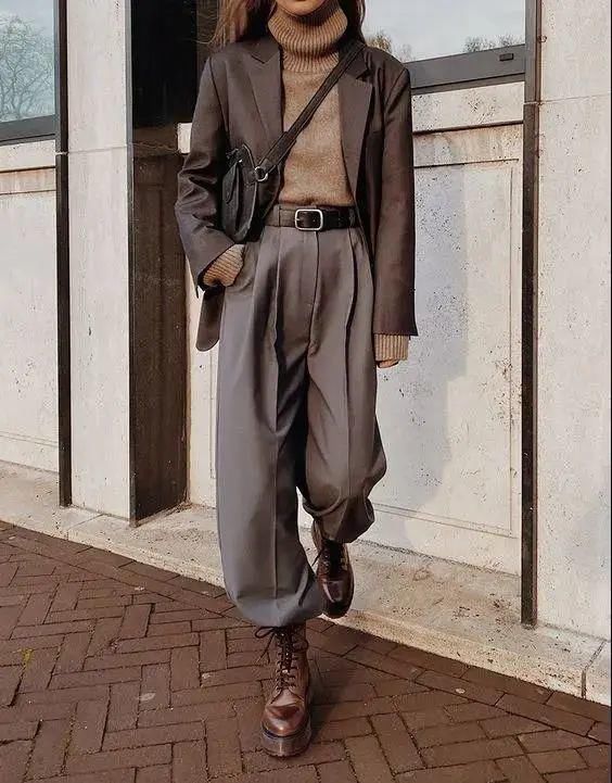 高领怎么穿才不土？30张图告诉你秋冬搭配绝招！这样穿才能保暖又时髦！