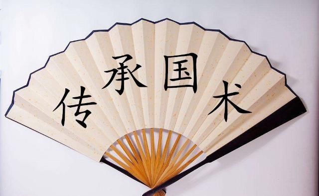 心底|治更年期失眠,一张方子藏在我心底一味药,换一宿好觉,请体会