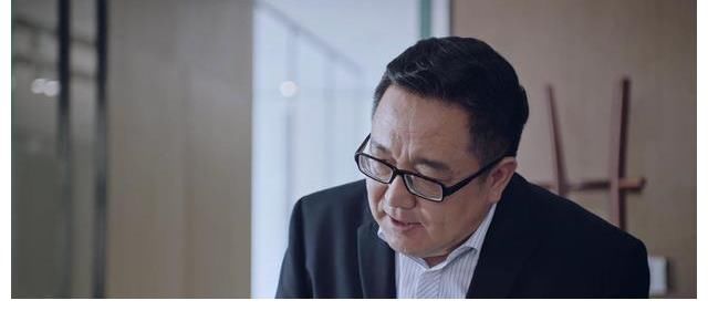 官場小丑陸建設(shè)：三姓家奴也有過高光時刻