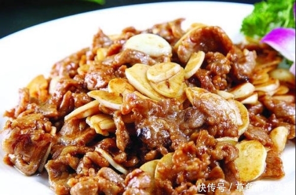 美食推荐:莲藕蒸肉、辣椒炒肉、蒜爆肉片、香肠饭的做法