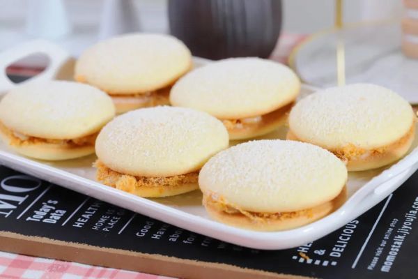 柠檬汁|肉松布雪蛋糕