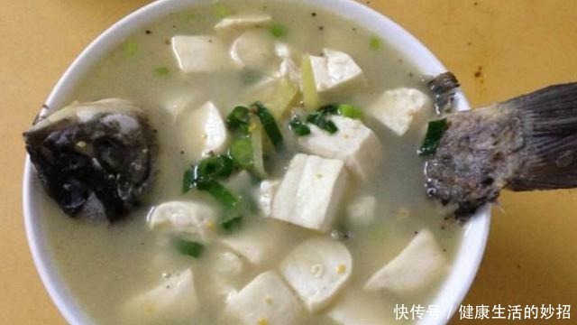 父母个子不高,孩子能长1.8米,给孩子多吃此物,个子能长很快