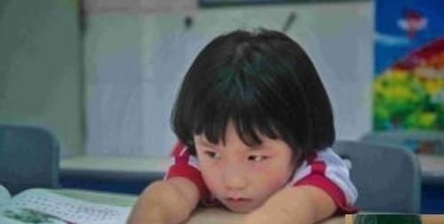 孩子|“聪明的父母从不让孩子住校”白岩松:住校的伤害,远超你的认知