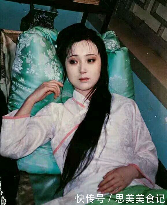 怡红院&其实林黛玉比薛宝钗更有心机，料事如神，猜中王熙凤的下一步行动