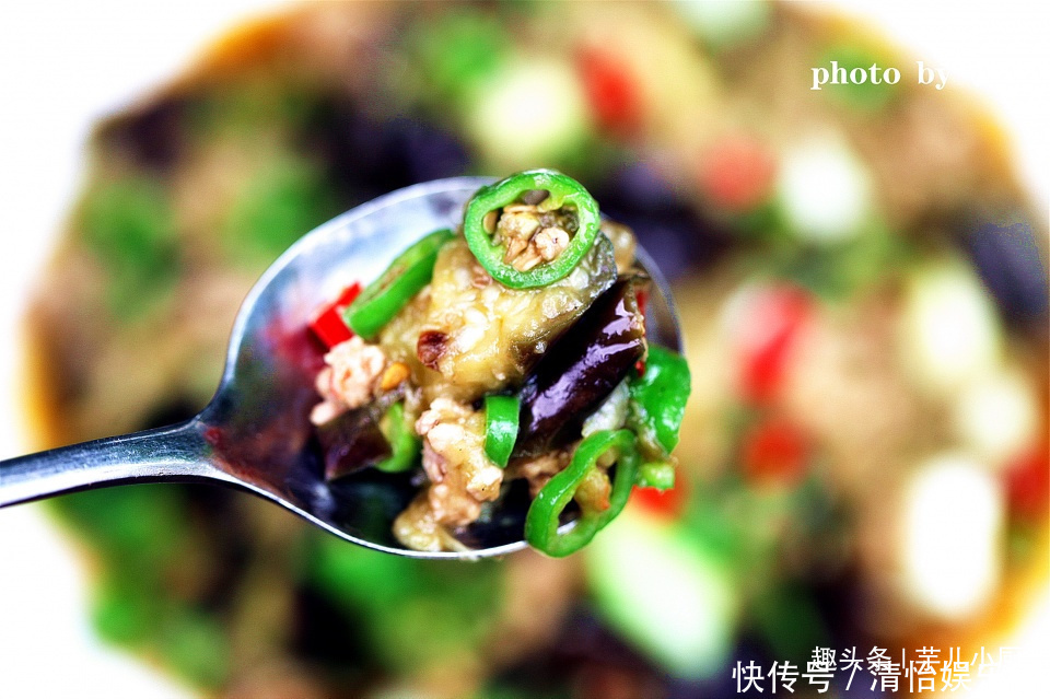 茄子|茄子最好吃的做法,简单快捷,美味下饭,一盘不够吃,少油更健康