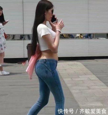高腰 凶猛,这么紧身的牛仔裤还得往里推,网友:尴尬的癌症已经犯了