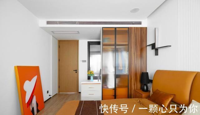 低柜|她以反向思维，将阳台墙体内退，没想到直接多了一间房，太巧妙