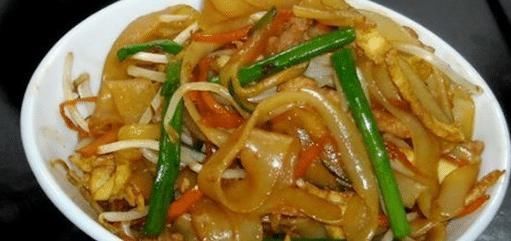 搅拌均匀|多给孩子吃这早餐，4块钱就炒一大锅，营养实惠，爽滑有筋道